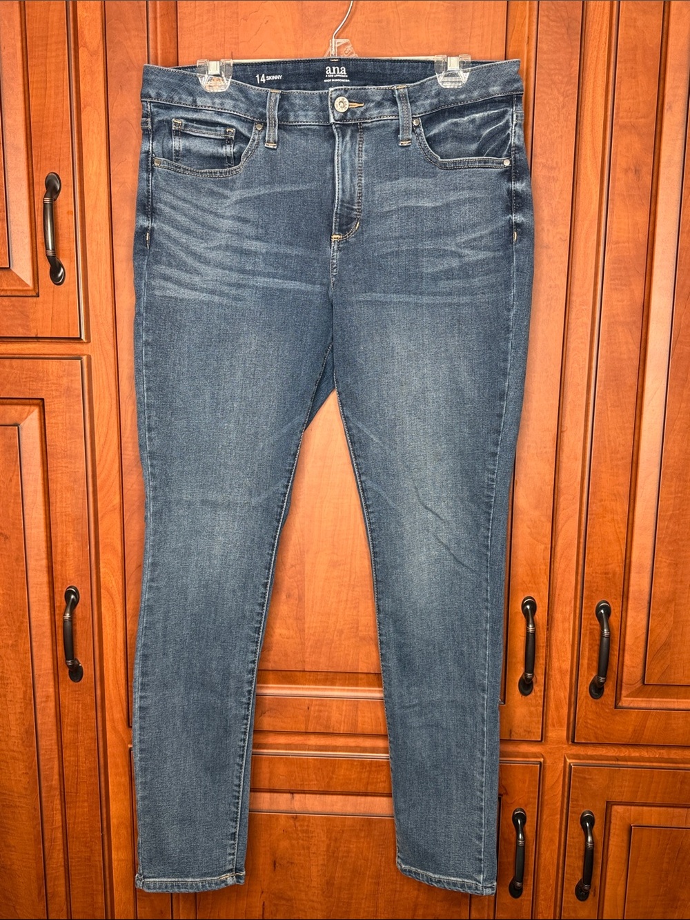 a.n.a Women’s Skinny Jeans in Dark Blue Wash, Size: 14